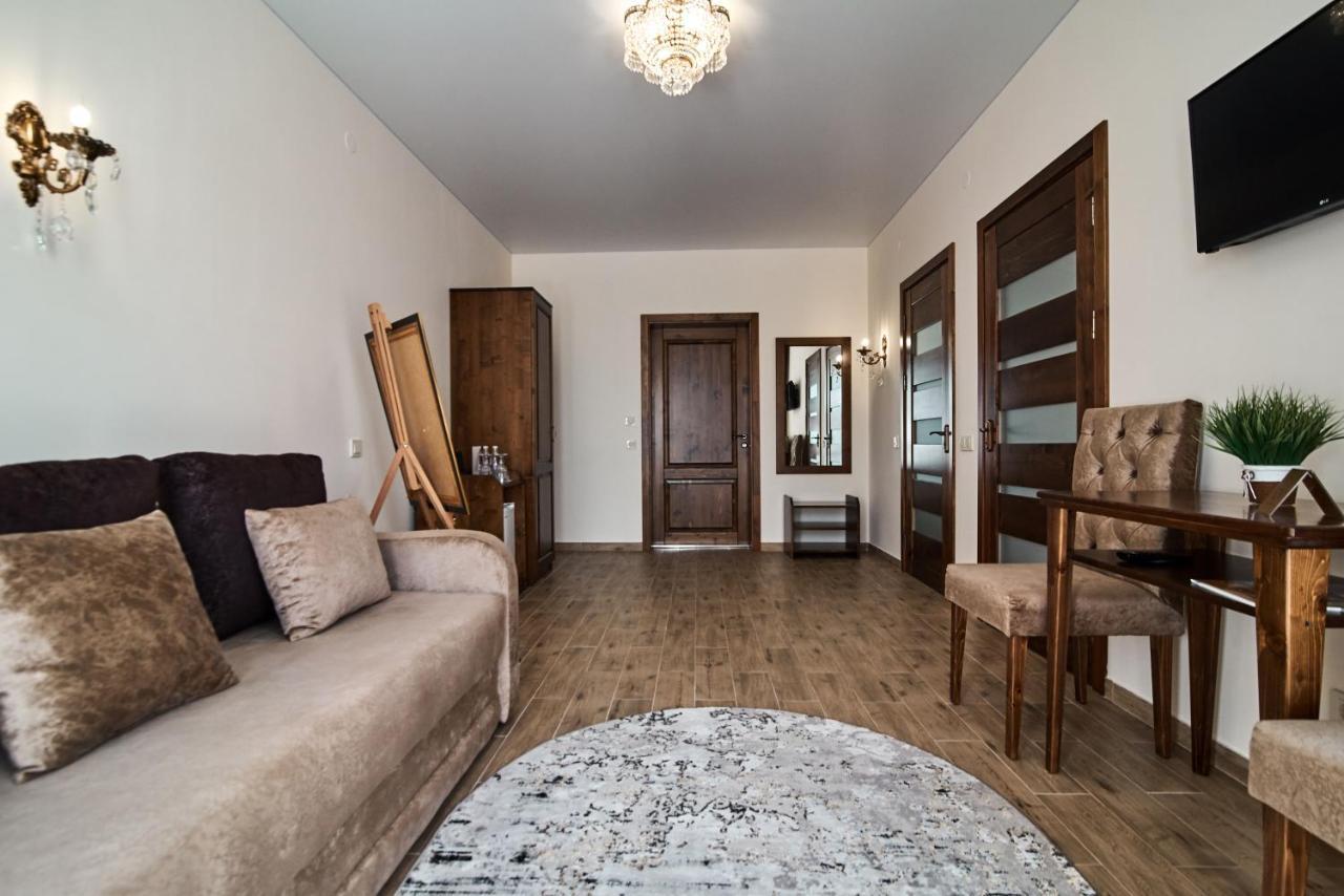 Villa Livorno Bukovel Extérieur photo