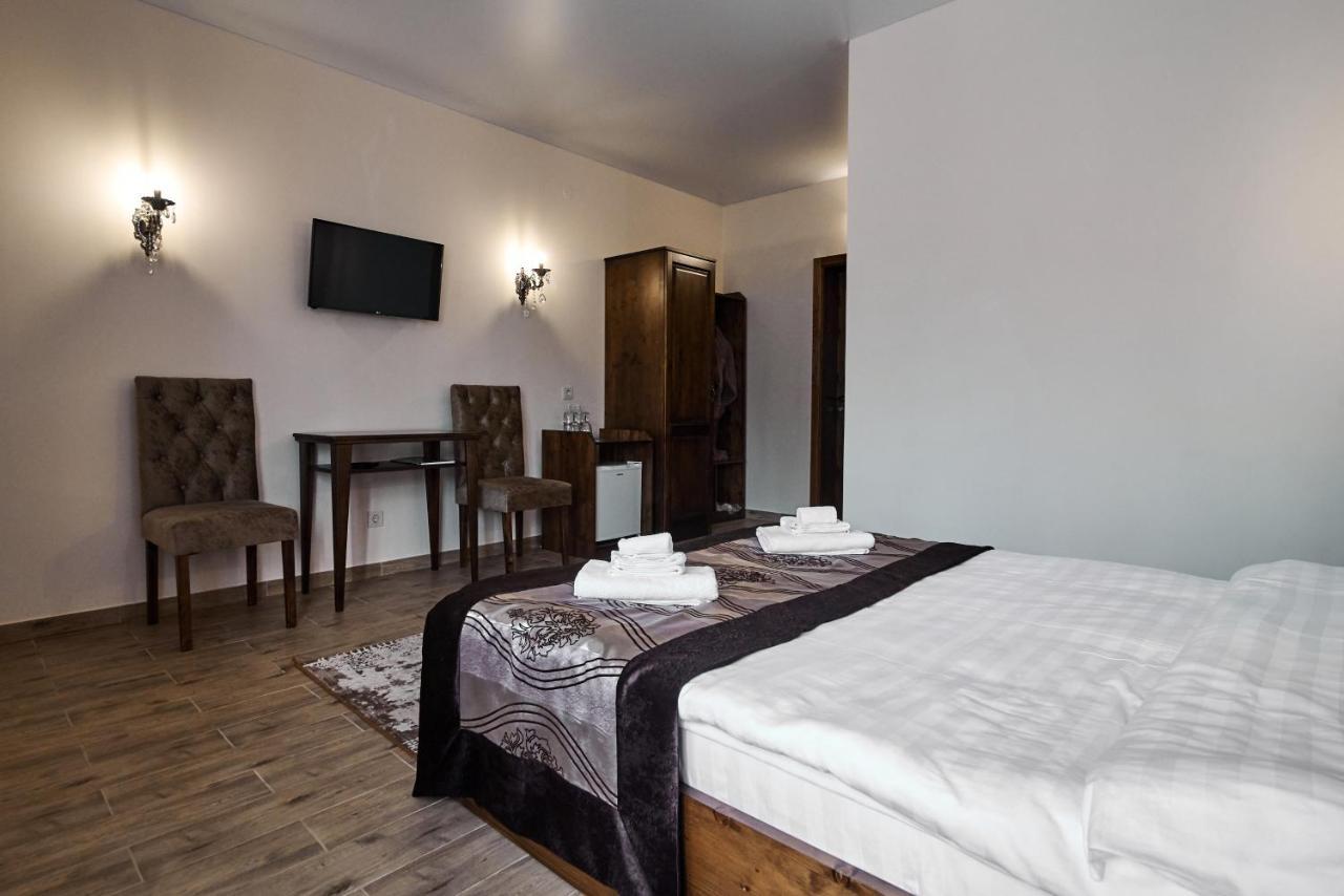 Villa Livorno Bukovel Extérieur photo
